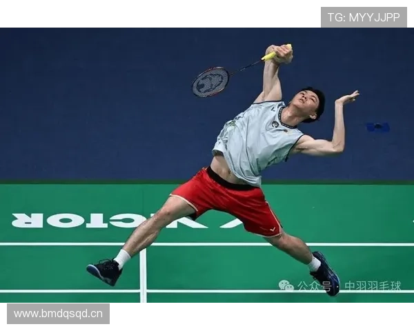 李梓嘉训练完直接去提了辆超跑，这自律和挥霍怎么同时存在的？