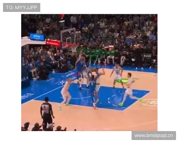 西蒙斯靠挡拆组织制造内线错位较上季提升效率